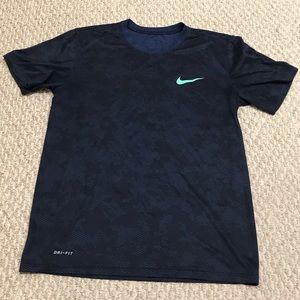 Nike Mens Dri-Fits Tee (Camo)